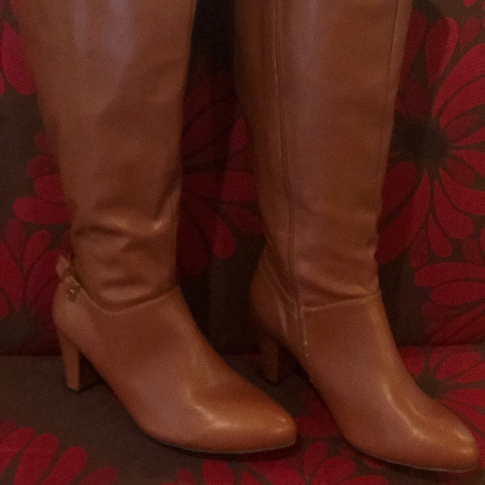 Womens Leather Boots - Size 10W
